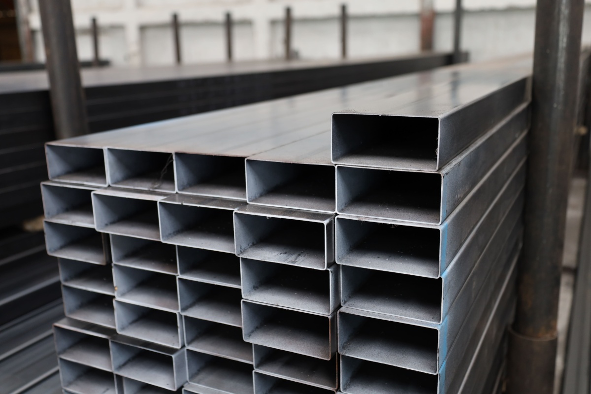 Монтажные профили: универсальная основа для надежных инженерных систем